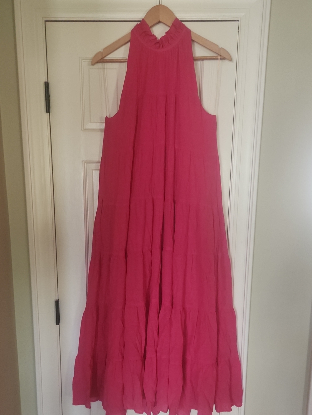 entro Hot Pink Halter Maxi Dress Large